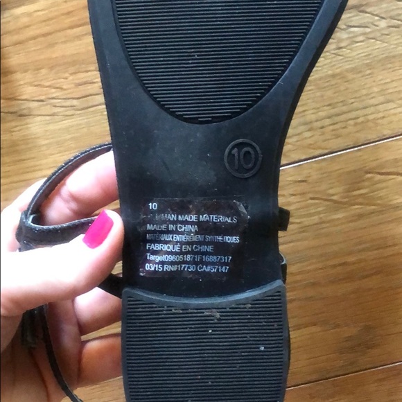 Xhilaration Black Glitter Sandals - Picture 4 of 5